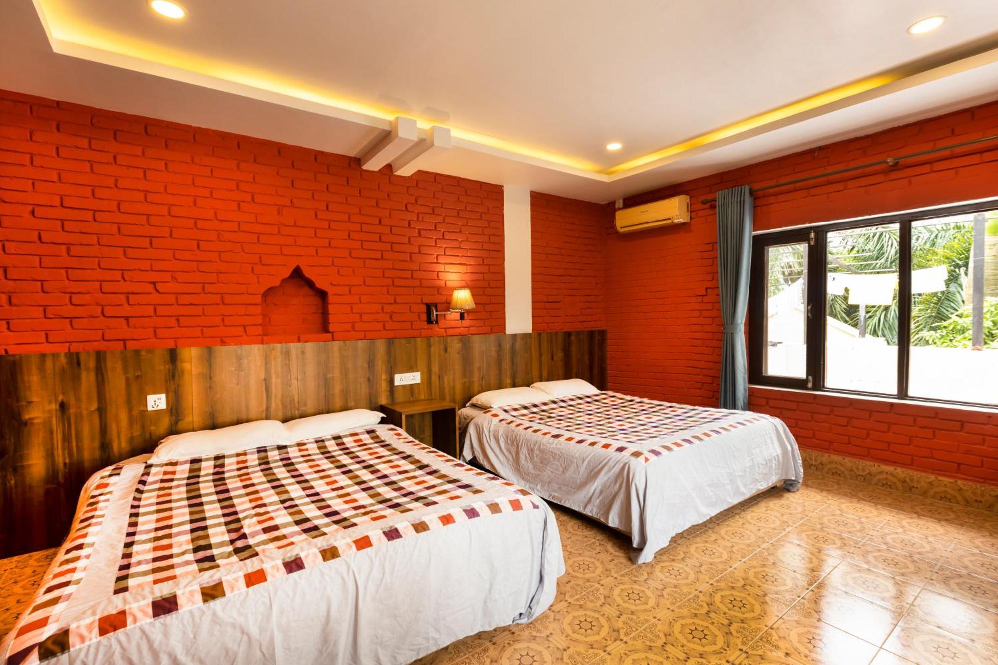 Hotel Parkside & Swimming Pool-Between Greenery And Azure ,Your Perfect Retreat Читван Стая снимка