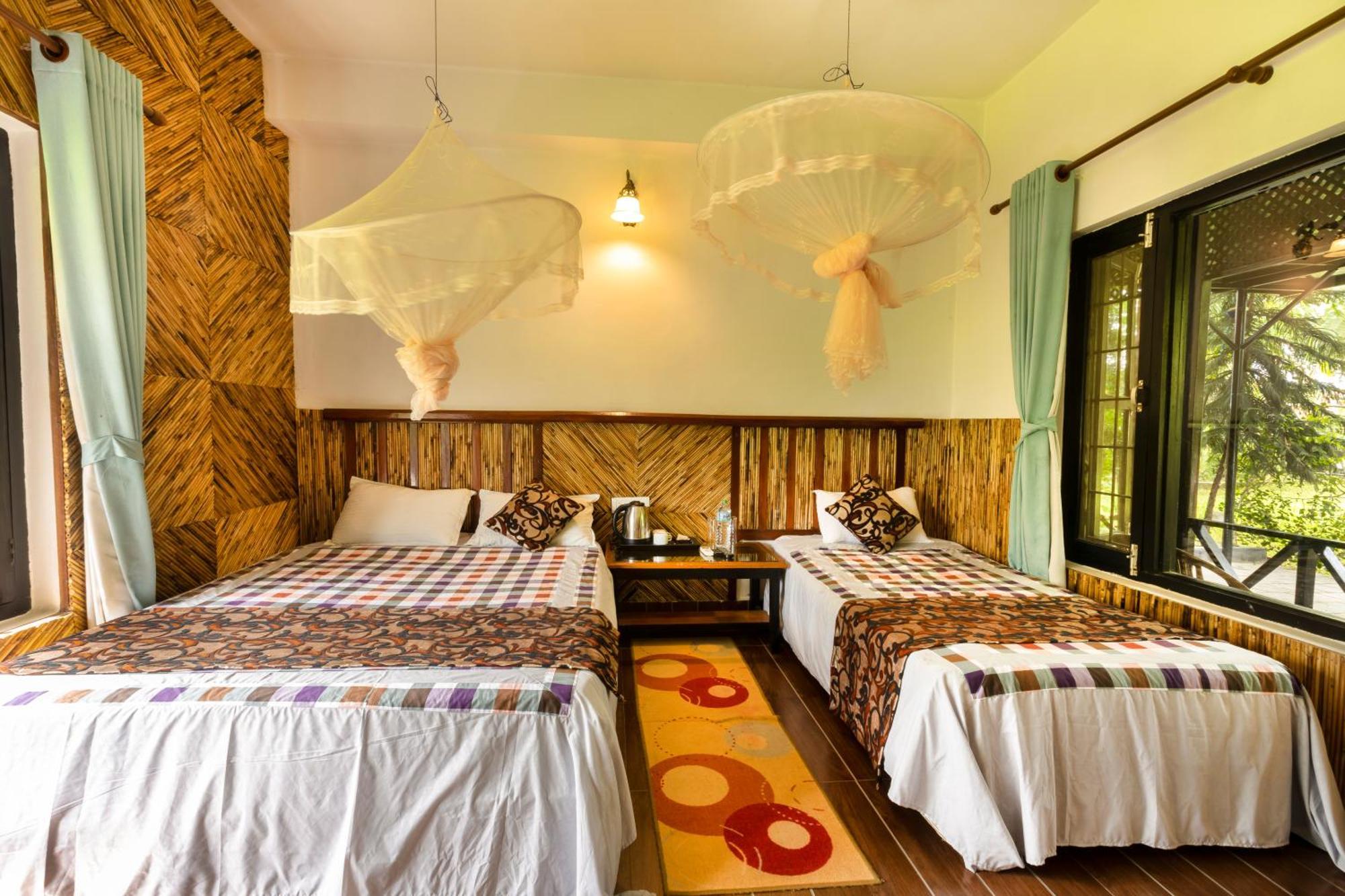 Hotel Parkside & Swimming Pool-Between Greenery And Azure ,Your Perfect Retreat Читван Екстериор снимка